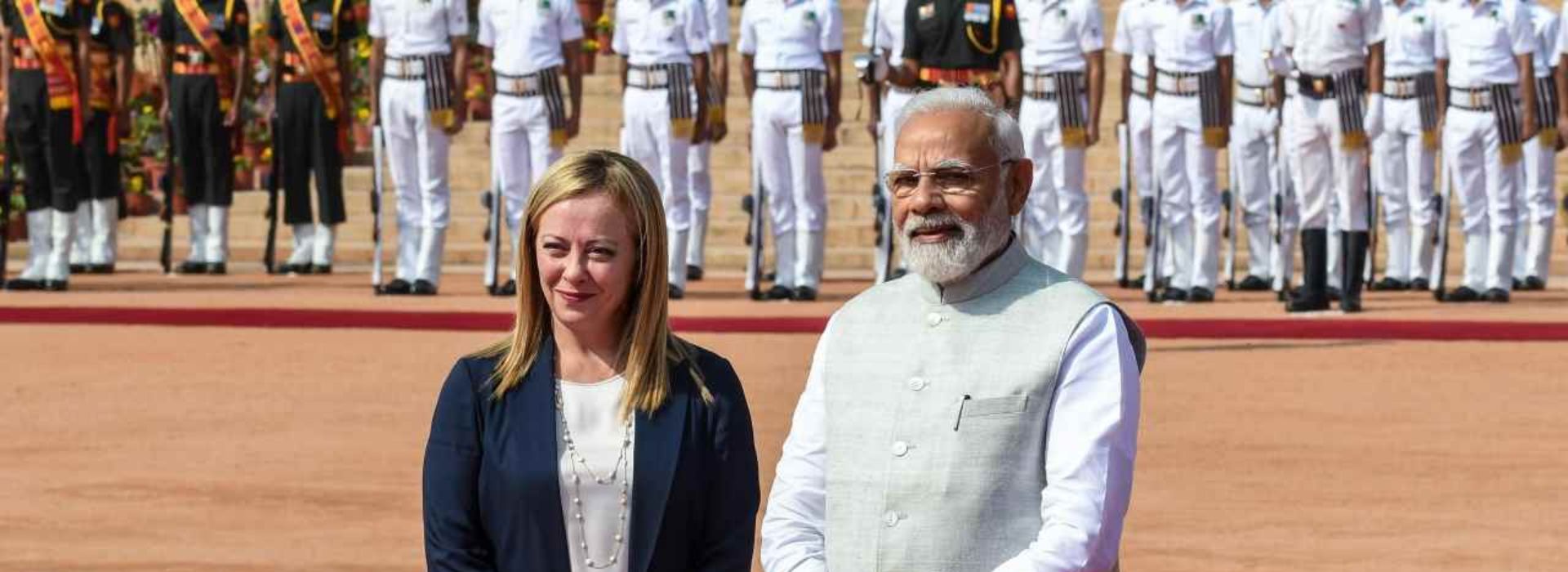 Giorgia Meloni e Narendra Modi india 1