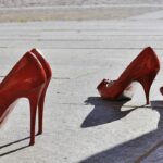 Violenza donne scarpe rosse